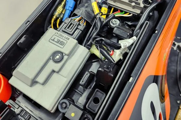 ECU GET installée sur une moto D-Spec